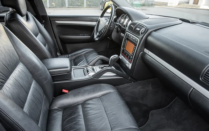 Porsche Cayenne cena 39900 przebieg: 252123, rok produkcji 2006 z Koprzywnica małe 466